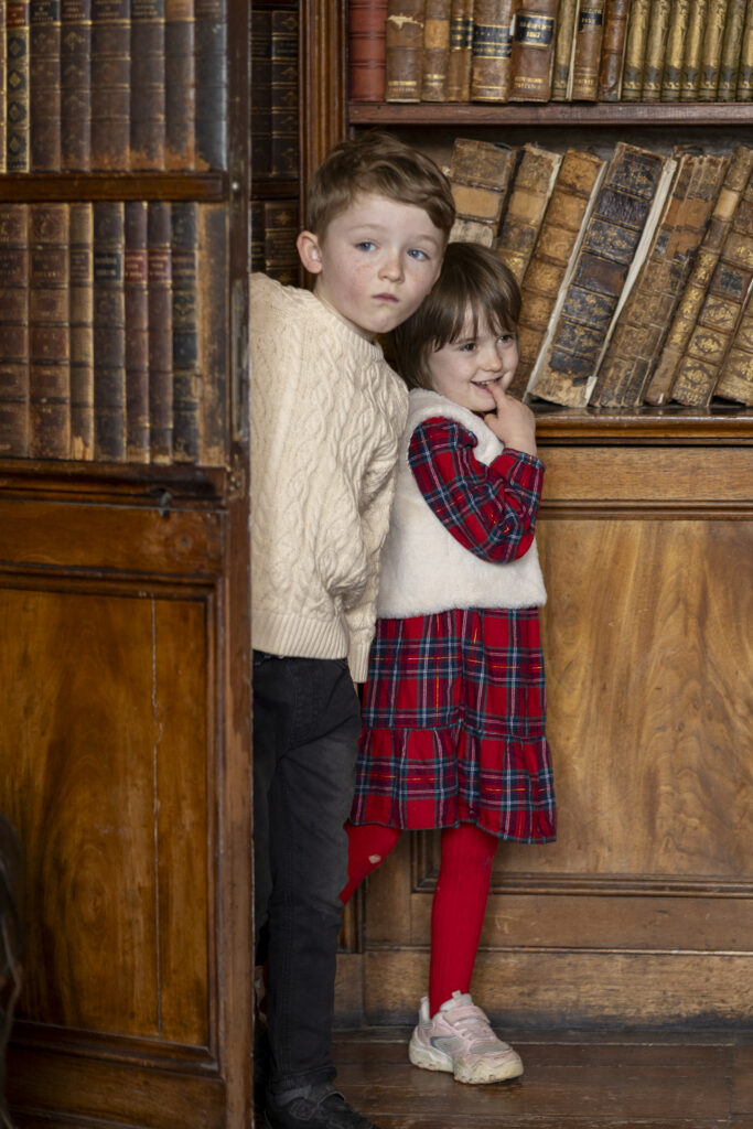 Library children at door